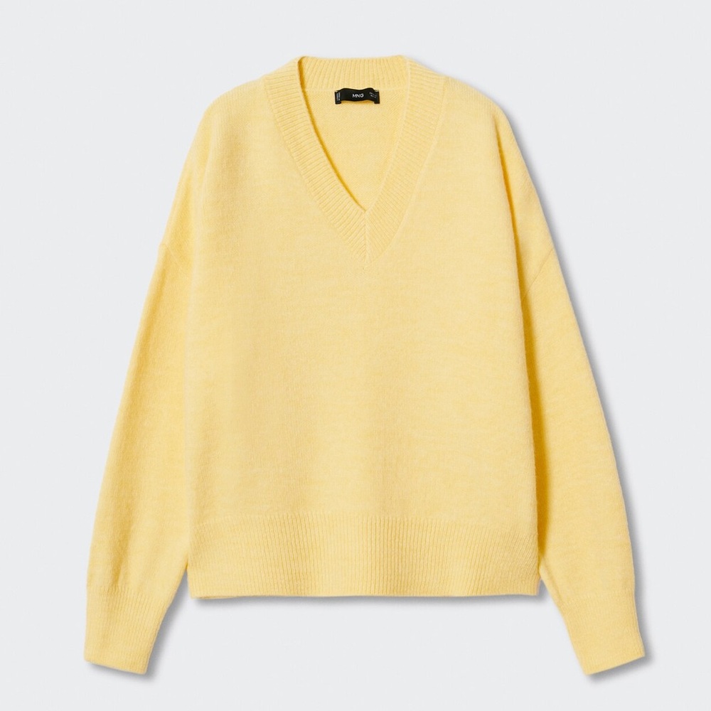 NWOT - MANGO V-neck Knit Sweater